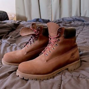 Men’s size 10 Timberland boots
